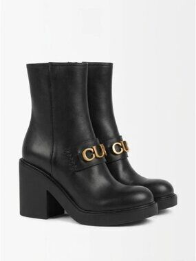 NIB GUCCI Black Leather Platform Ankle Boots Logo 38.5 / 8.5 US